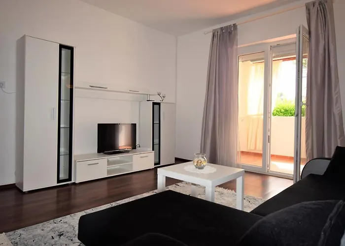 Guest house Mica Lopar